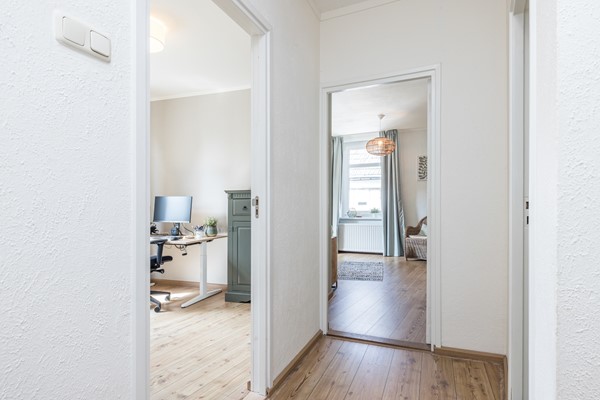 Foto - Verkocht: Unieke karakteristieke instapklare hoekwoning met maar liefst 235 m2 wonen én een vrij uitzicht op het groen in Simpelveld.